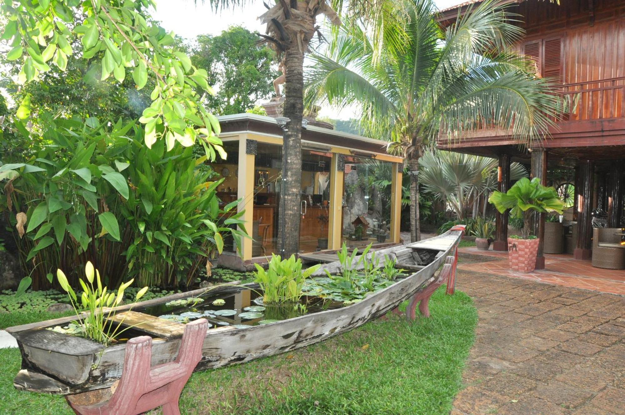 Palm House Boutique Resort Kep Bagian luar foto